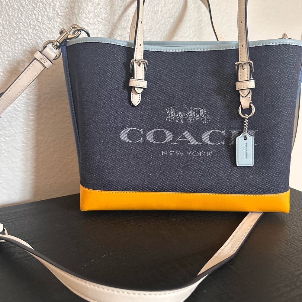 Authentic Coach Women's Navy and Yellow Tote Bag with crossbody/shder strap